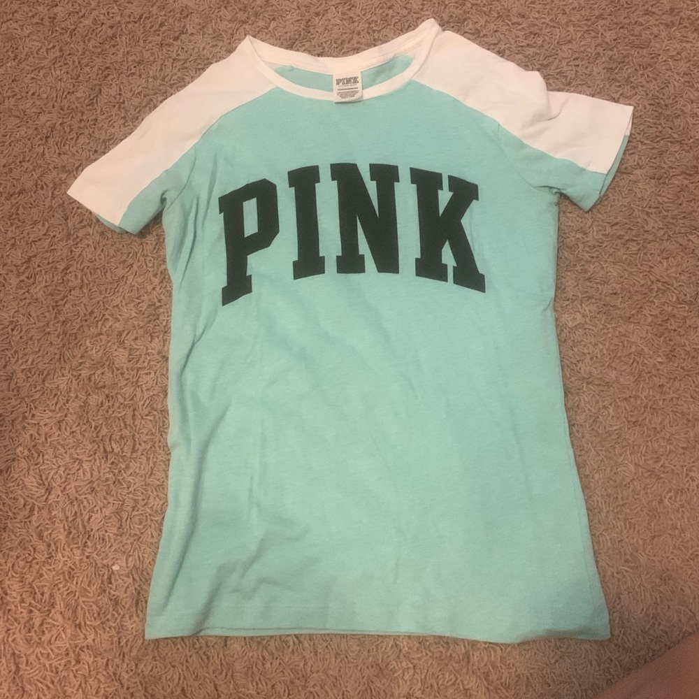 Pink t shirt